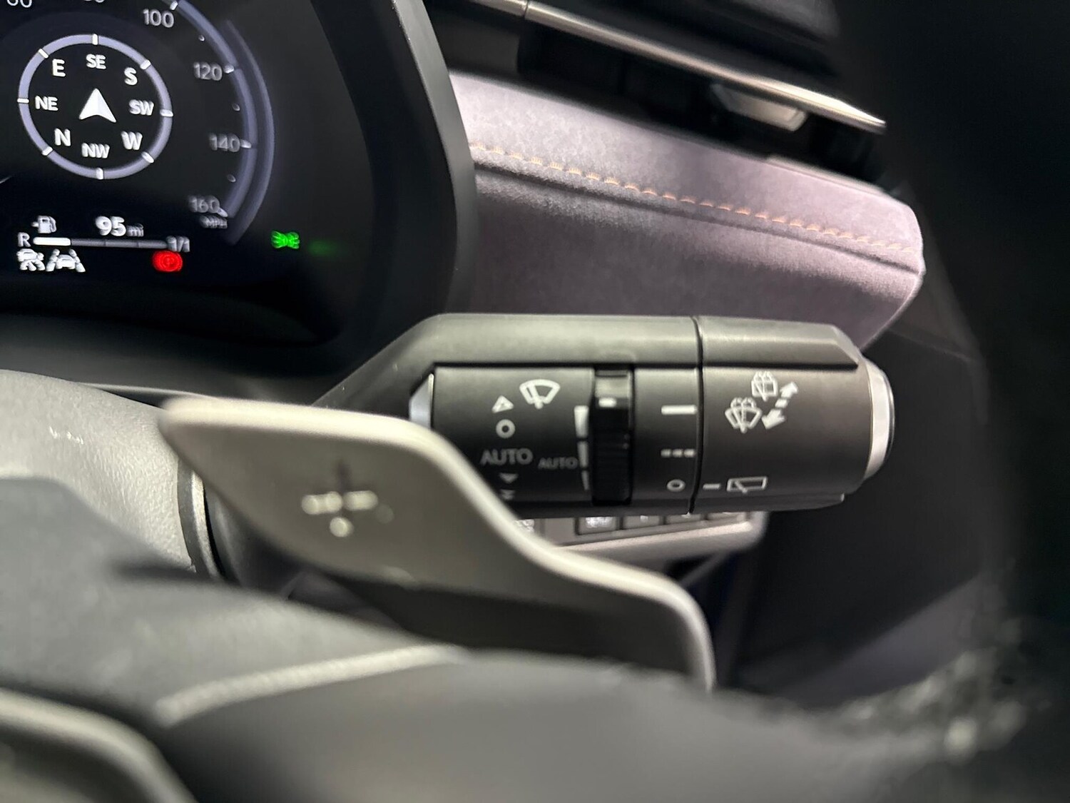 Used Lexus LBX 2024 for sale - 77487542: Photo 27