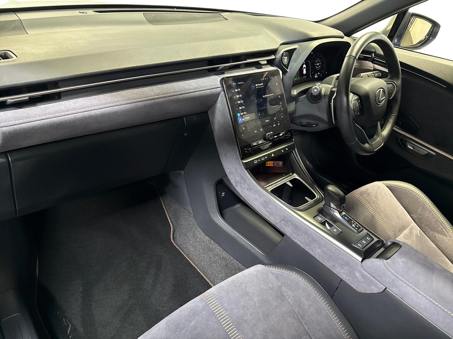 Used Lexus LBX 2024 for sale - 77487542: Photo 7