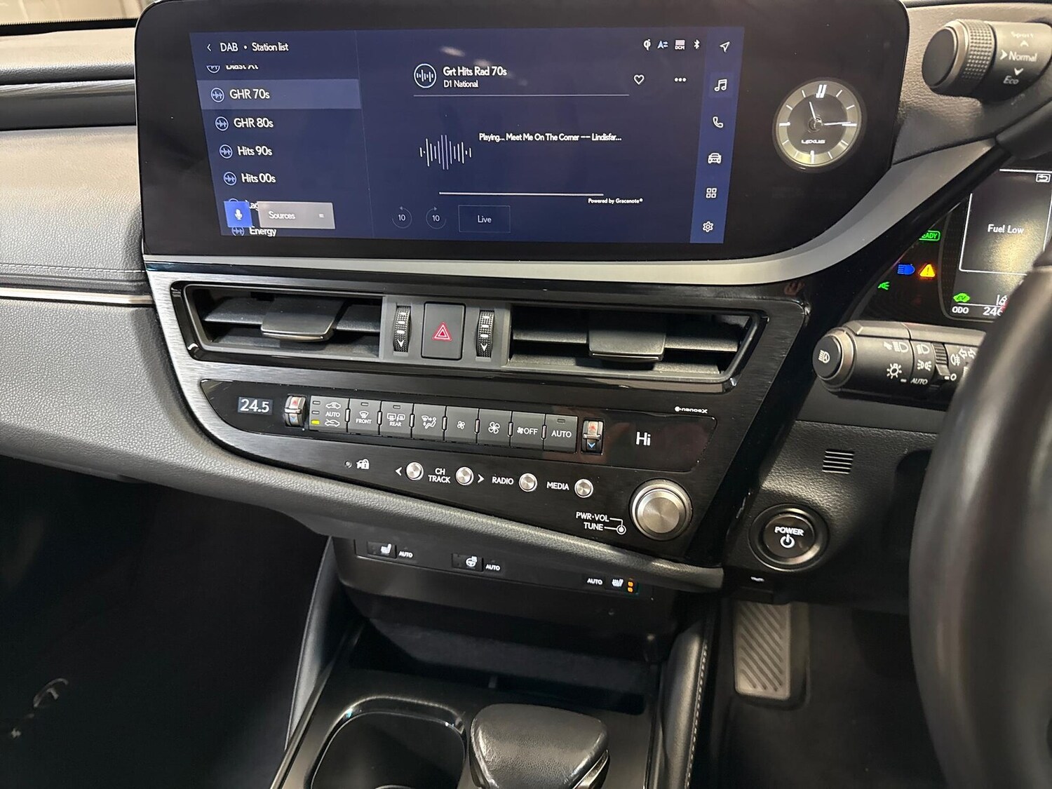 Used Lexus ES 2023 for sale - 76305424: Photo 13