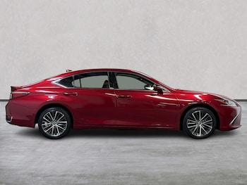 Used Lexus ES 2023 for sale - 76305424: Photo