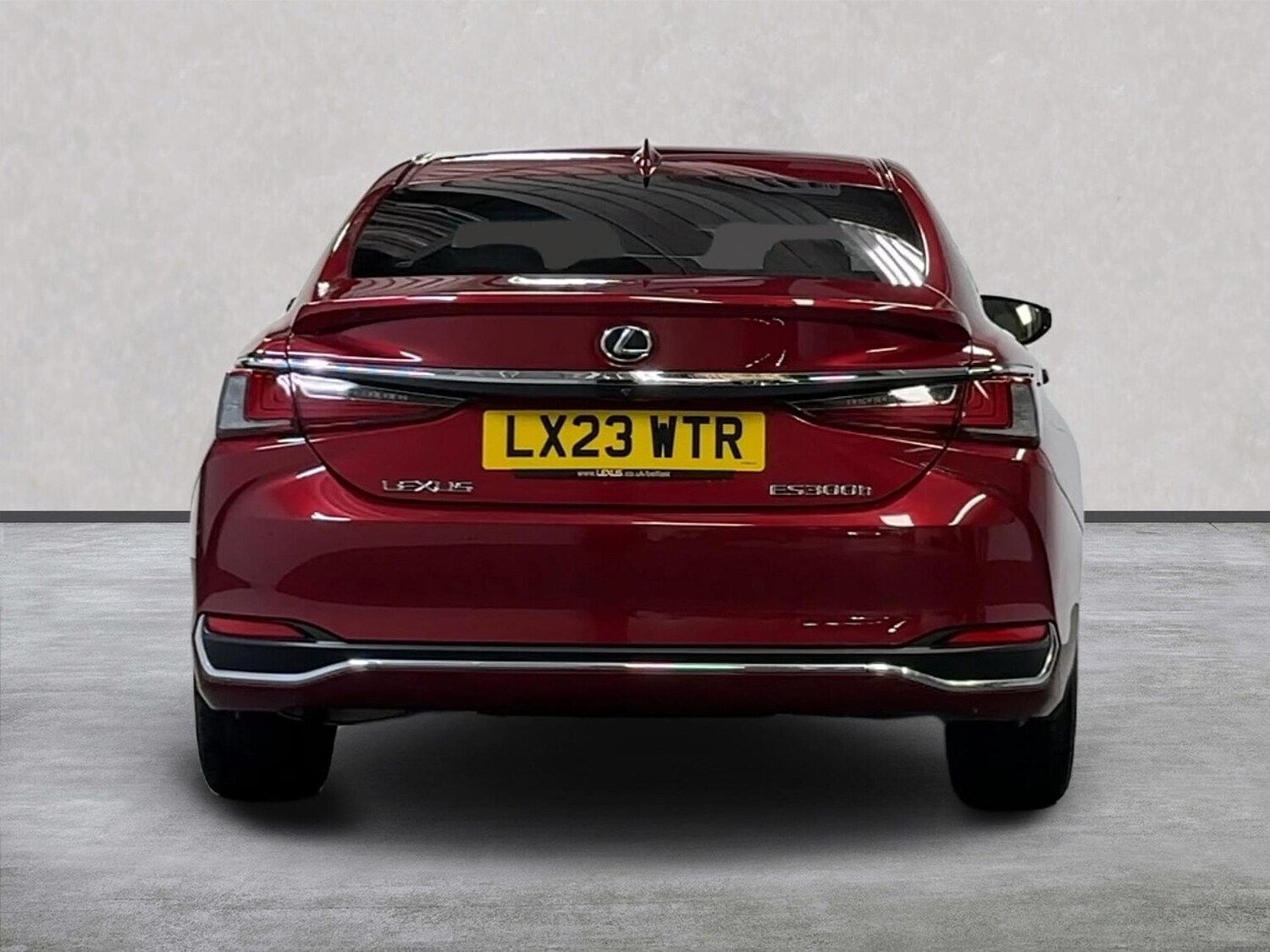 Used Lexus ES 2023 for sale - 76305424: Photo 4