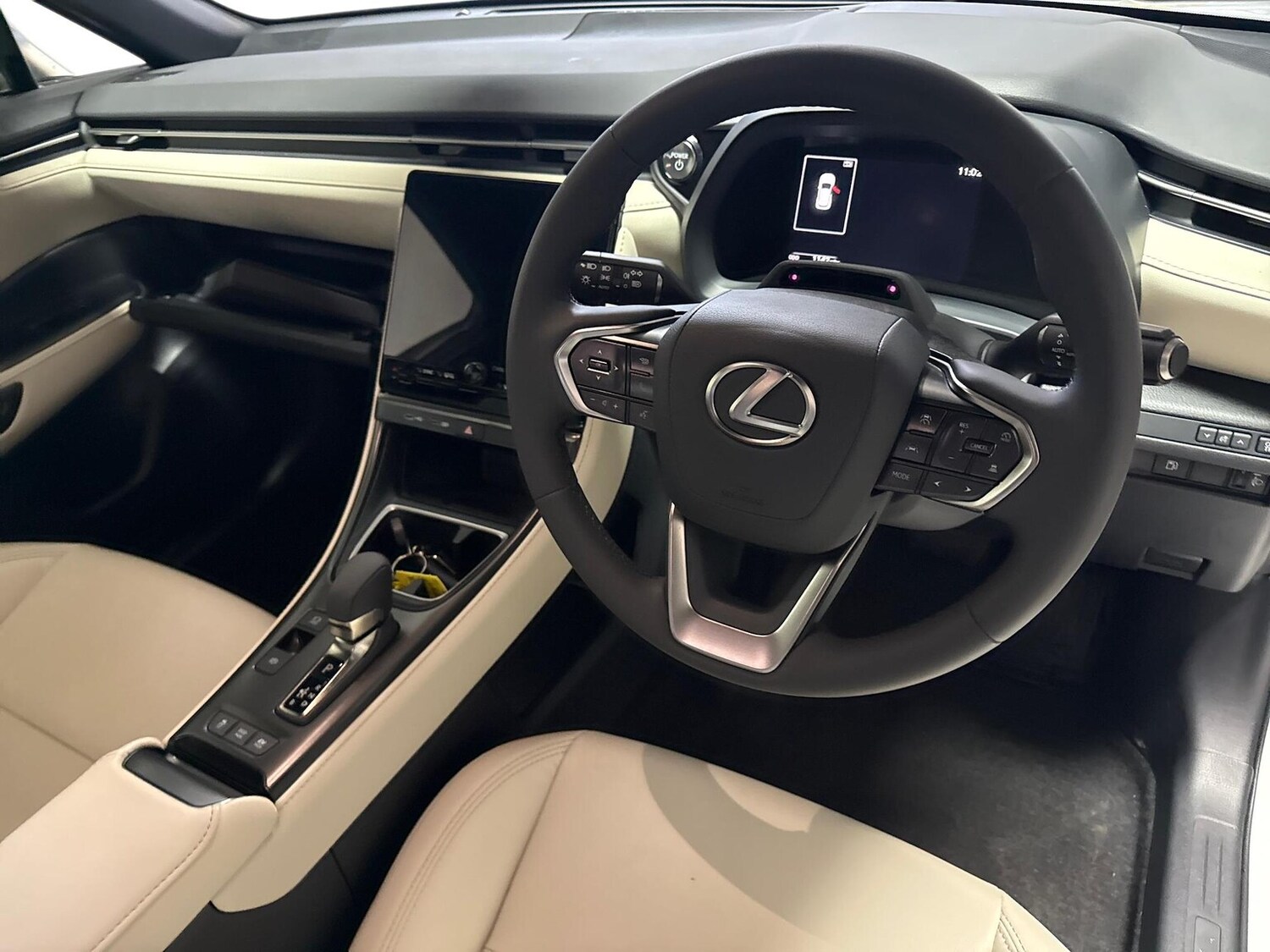 Used Lexus LBX 2025 for sale - 77487537: Photo 8