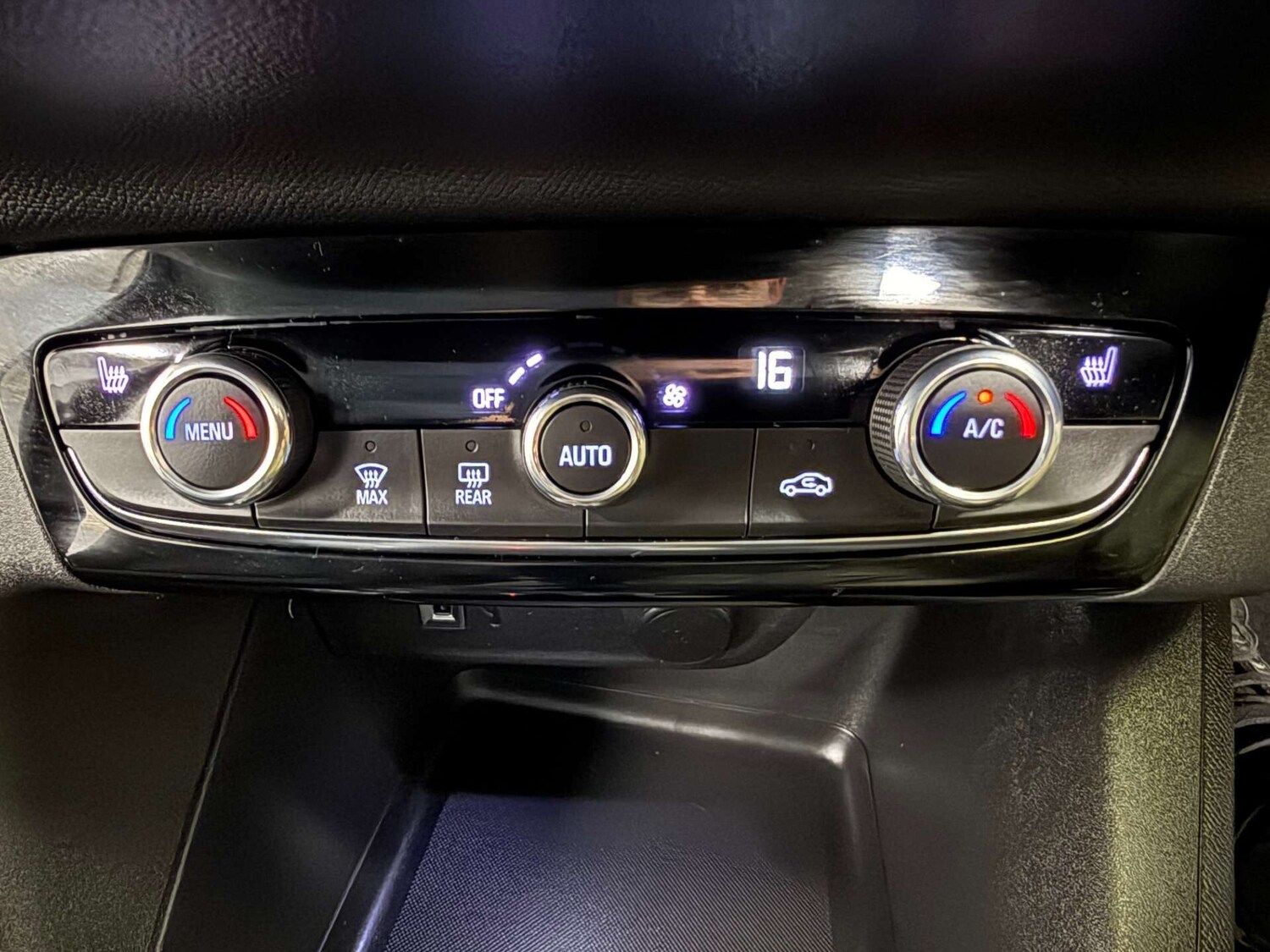 Used Vauxhall Corsa 2022 for sale - 75714175: Photo 20