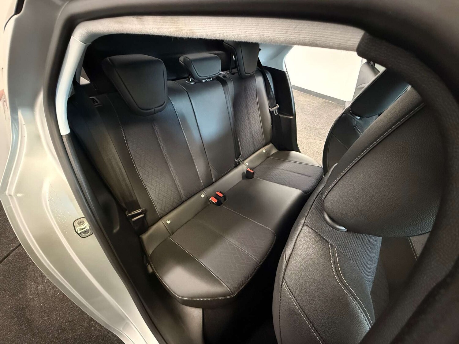 Used Vauxhall Corsa 2022 for sale - 75714175: Photo 24