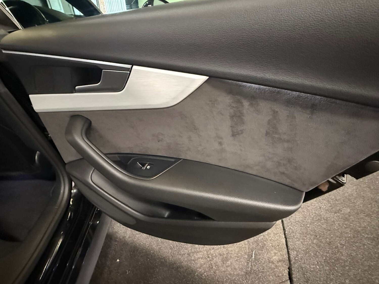 Used Audi A5 2017 for sale - 76365758: Photo 43