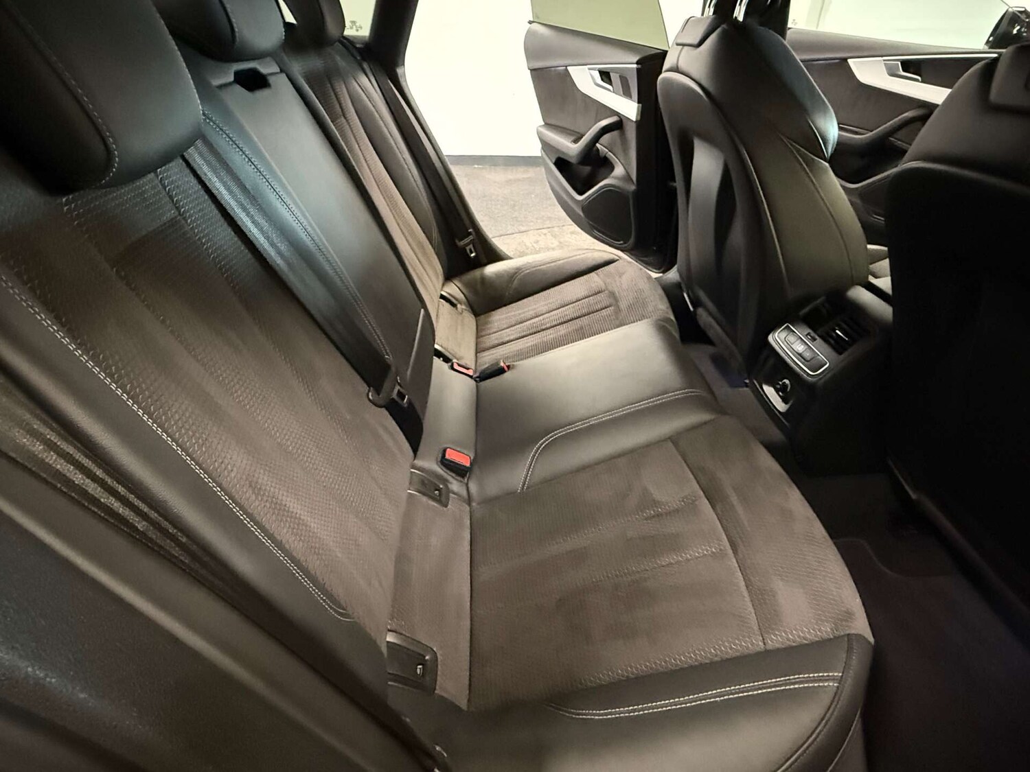 Used Audi A5 2017 for sale - 76365758: Photo 53