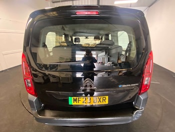 Used Citroen Berlingo 2023 for sale - 79379355: Photo
