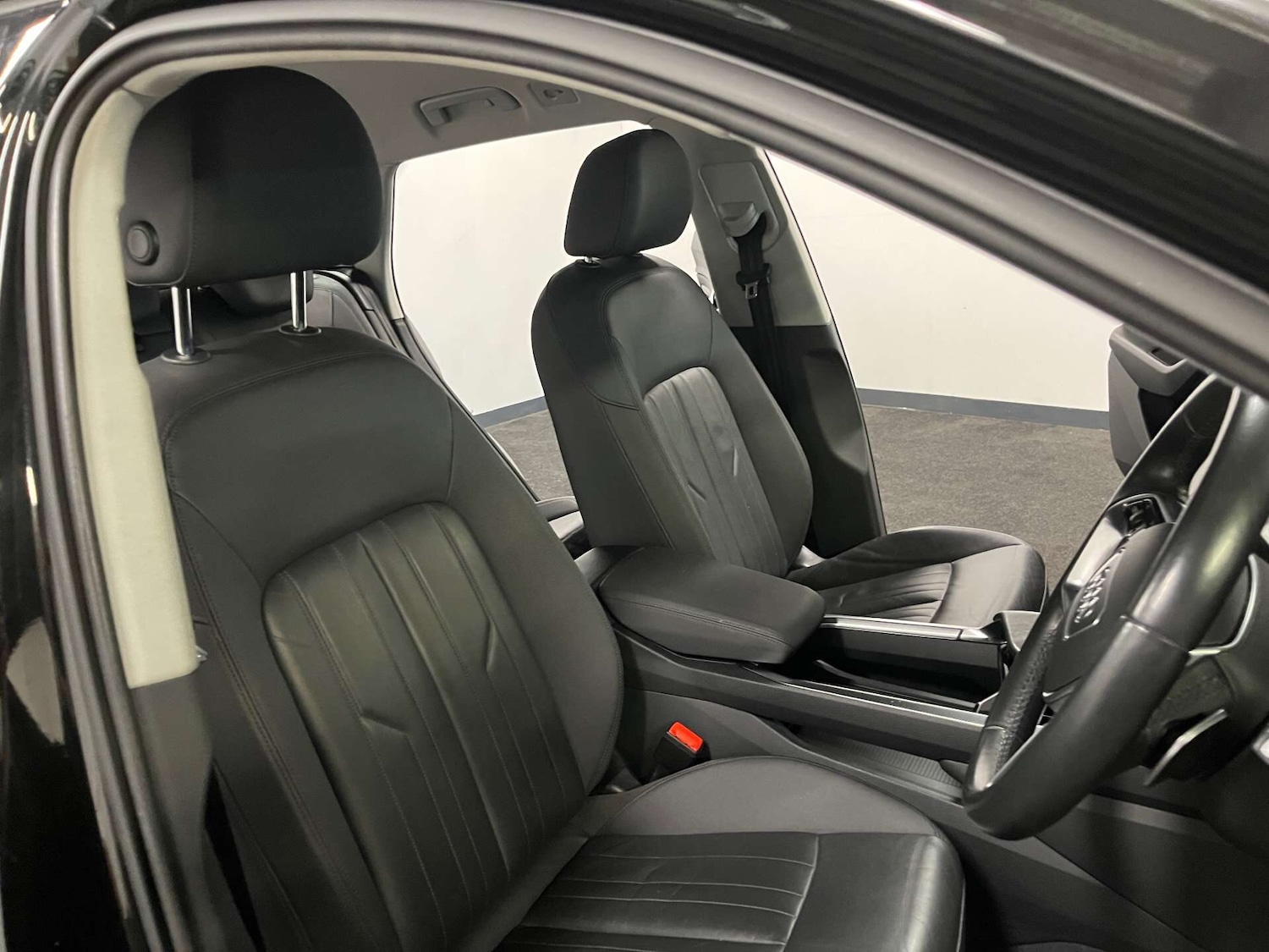 Used Audi e-tron 2020 for sale - 76334344: Photo 14