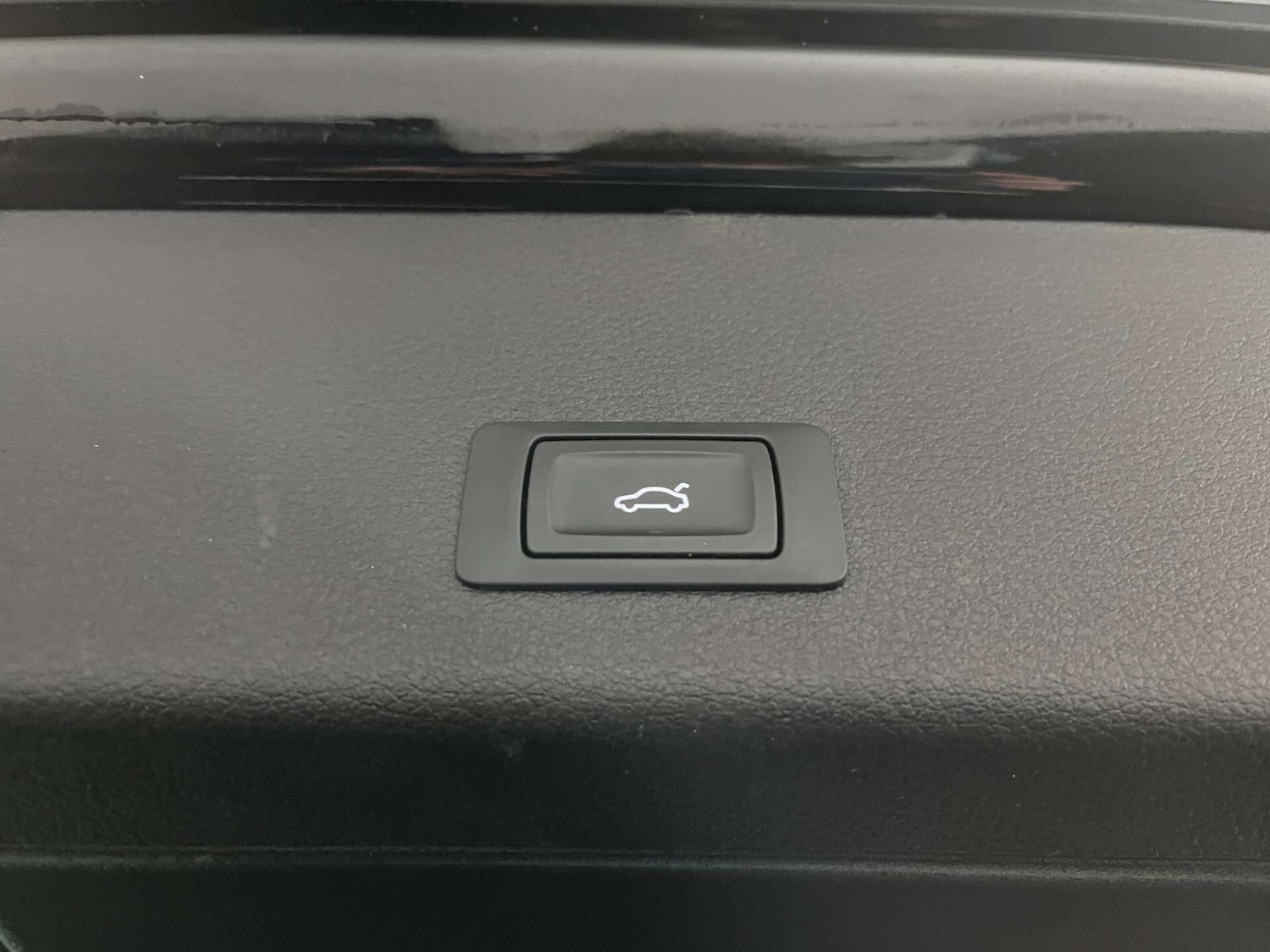 Used Audi e-tron 2020 for sale - 76334344: Photo 40