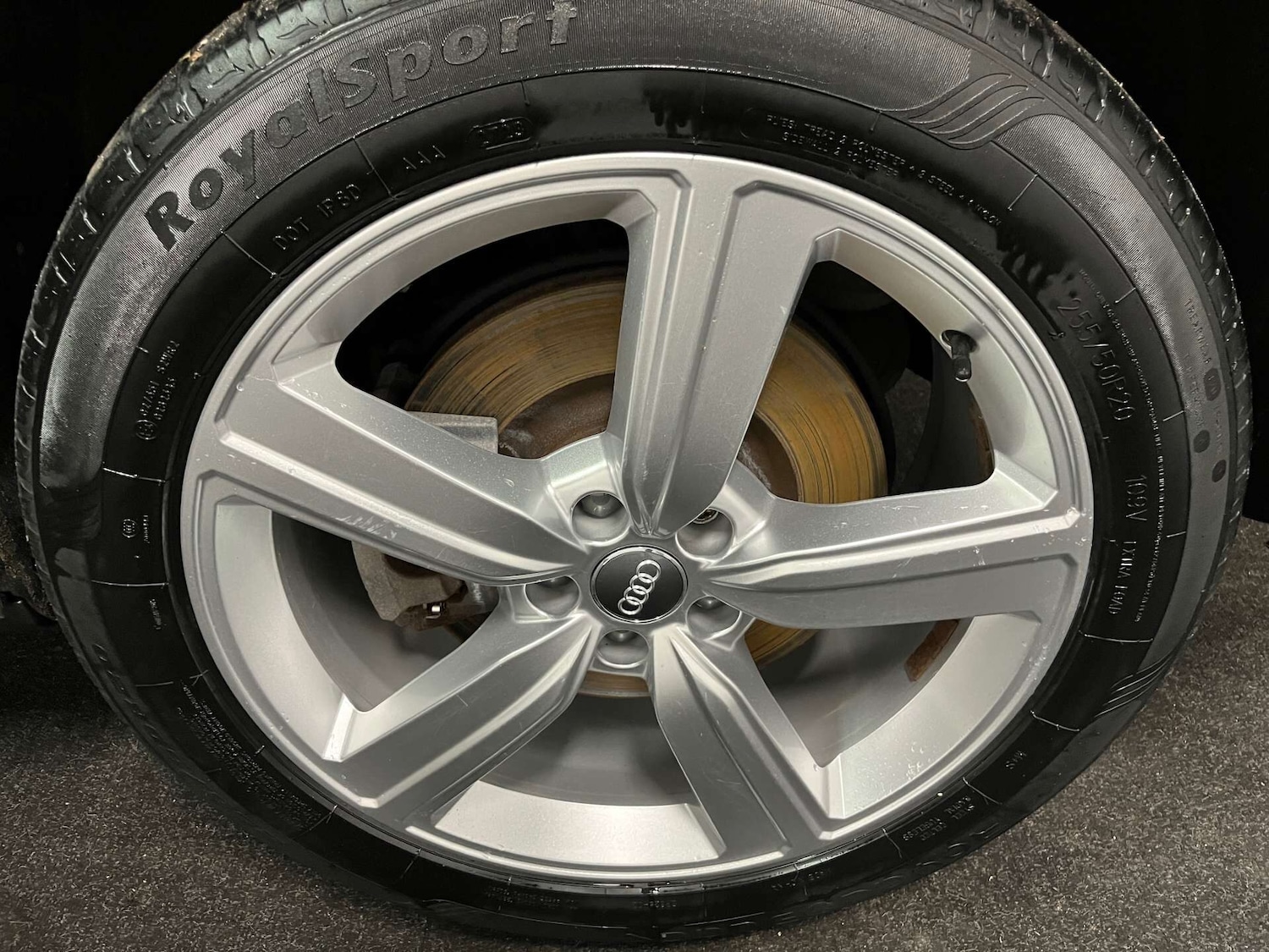 Used Audi e-tron 2020 for sale - 76334344: Photo 41