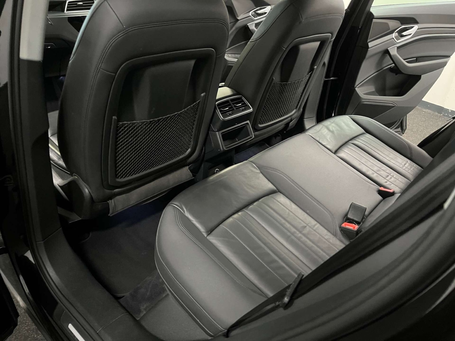 Used Audi e-tron 2020 for sale - 76334344: Photo 48