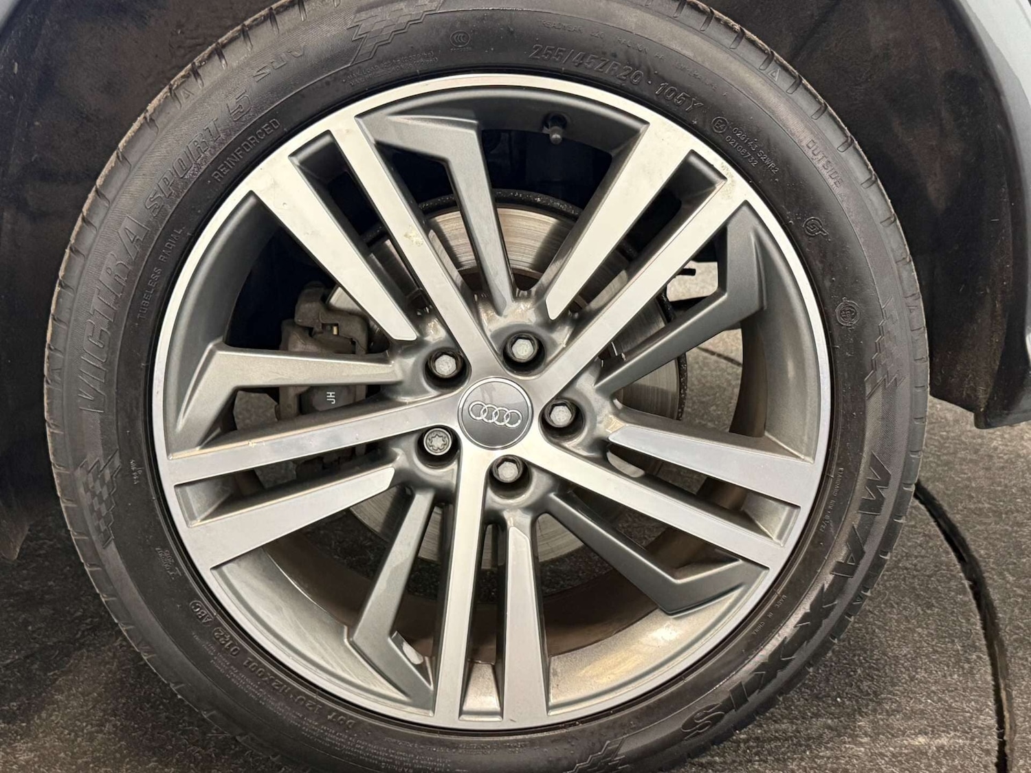 Used Audi Q5 2019 for sale - 77421327: Photo 42