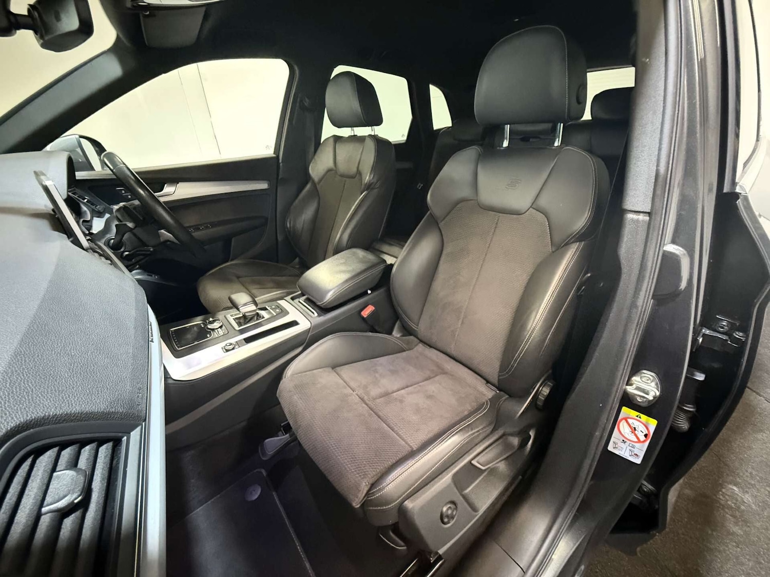 Used Audi Q5 2019 for sale - 77421327: Photo 48