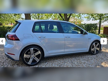 Used Volkswagen Golf 2018 for sale - 75481683: Photo