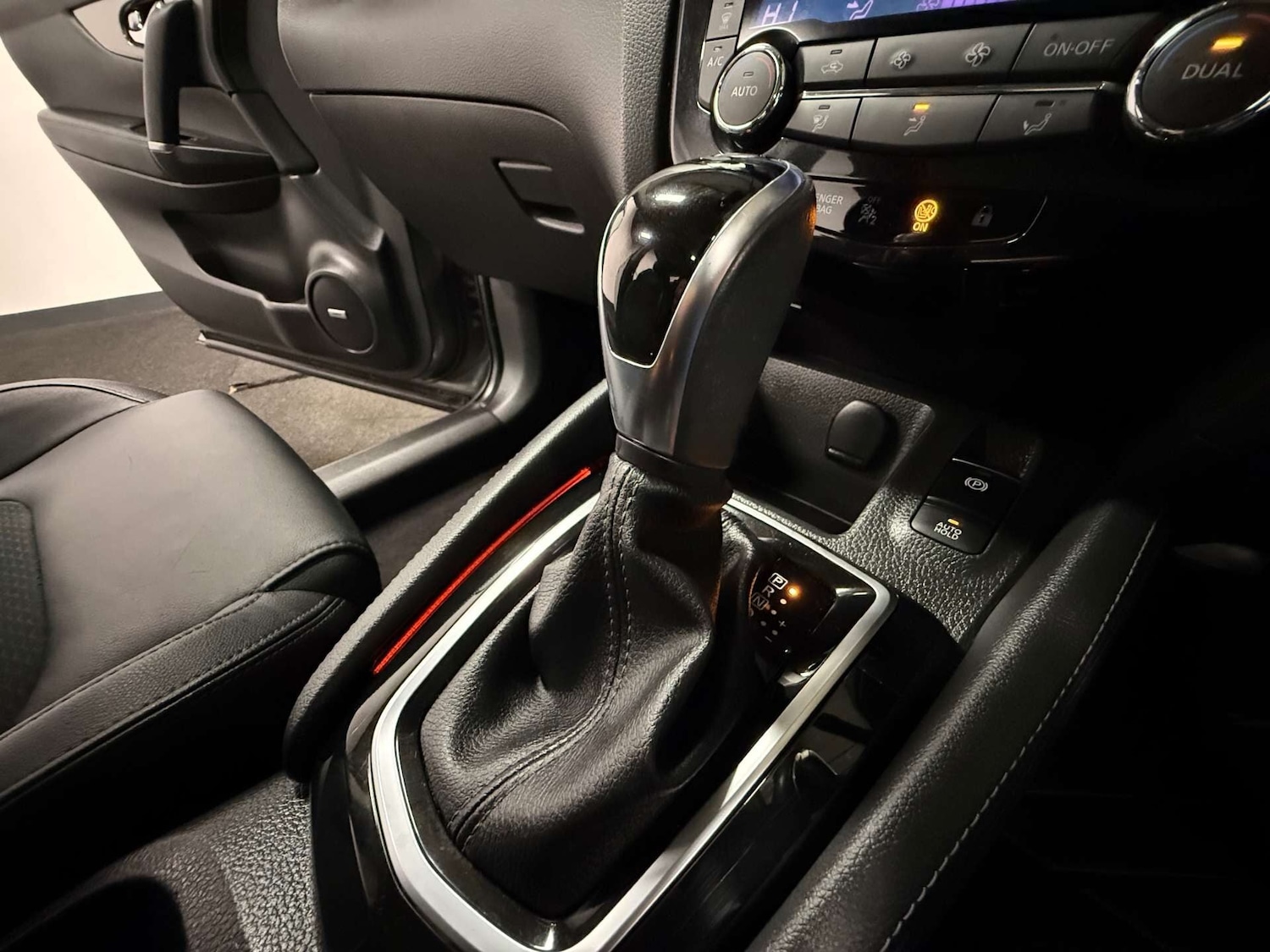 Used Nissan Qashqai 2020 for sale - 77382234: Photo 23