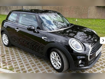 Used MINI Hatch 2018 for sale - 78673728: Photo