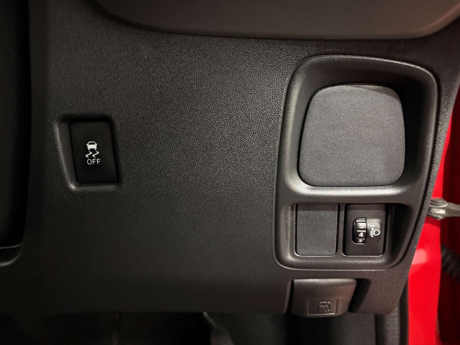 Used Citroen C1 2018 for sale - 76918235: Photo 17