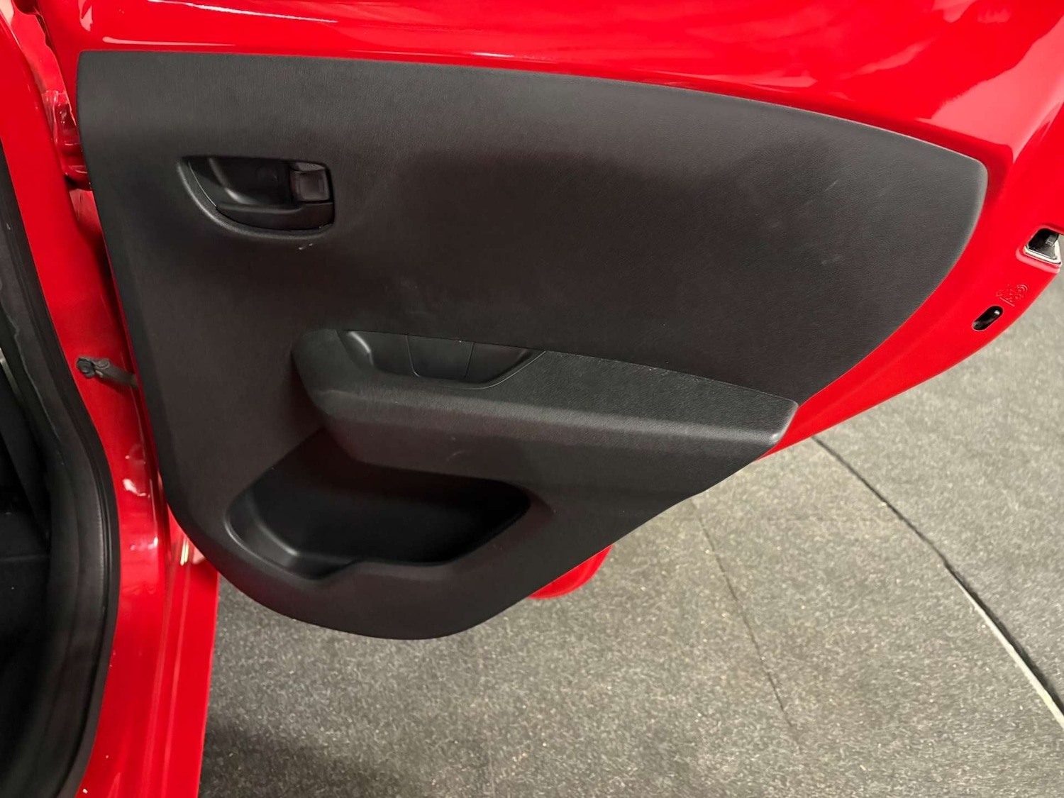 Used Citroen C1 2018 for sale - 76918235: Photo 27