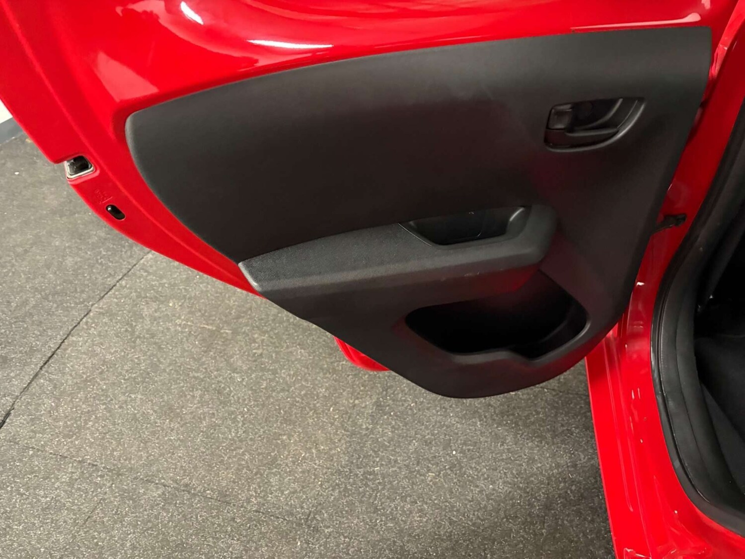 Used Citroen C1 2018 for sale - 76918235: Photo 35