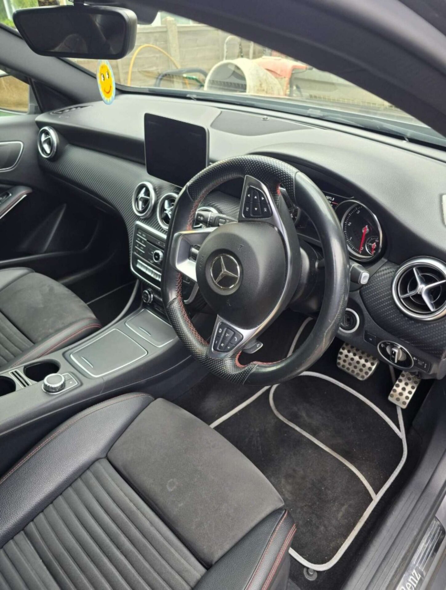 Used Mercedes-Benz A-Class 2018 for sale - 76438738: Photo 2