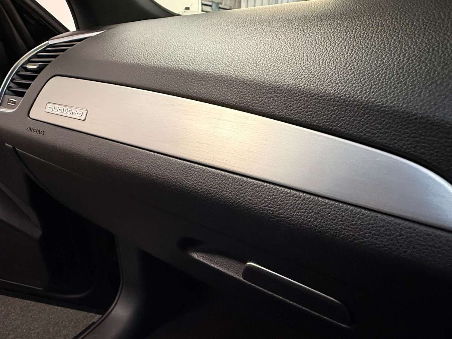 Used Audi Q5 2016 for sale - 77967715: Photo 28