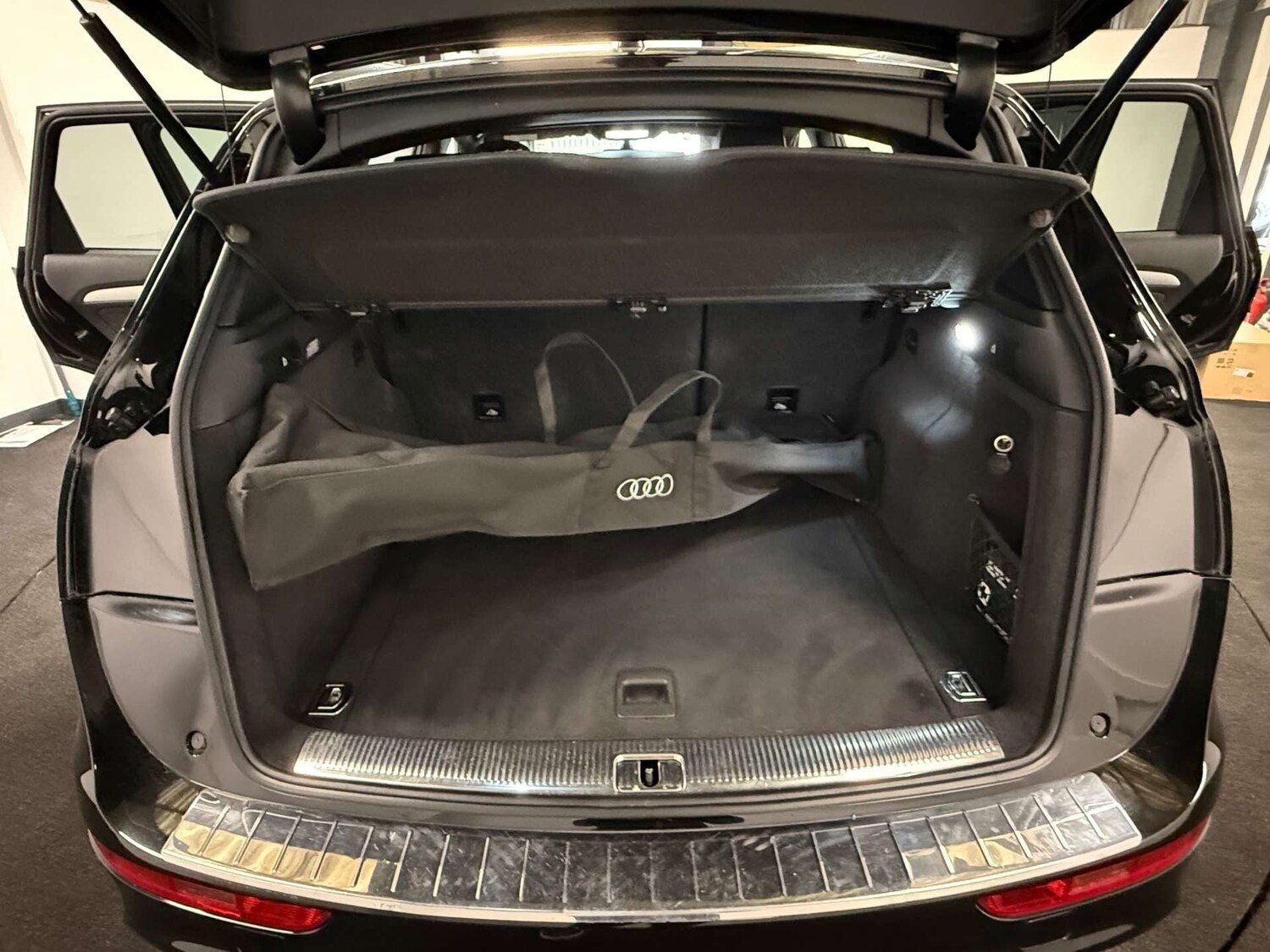 Used Audi Q5 2016 for sale - 77967715: Photo 38