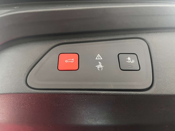 Used Peugeot 3008 2019 for sale - 75643732: Photo 39