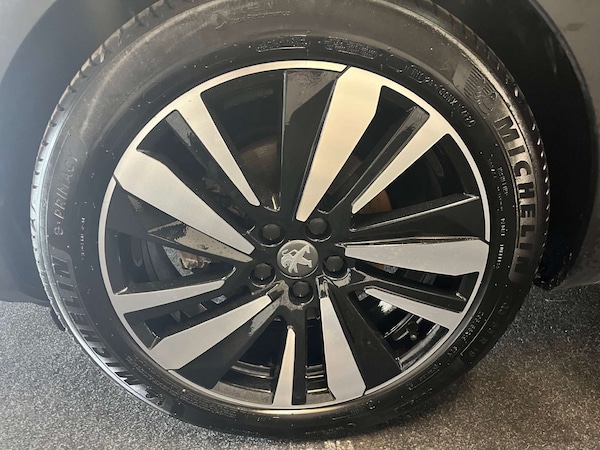 Used Peugeot 3008 2019 for sale - 75643732: Photo 42