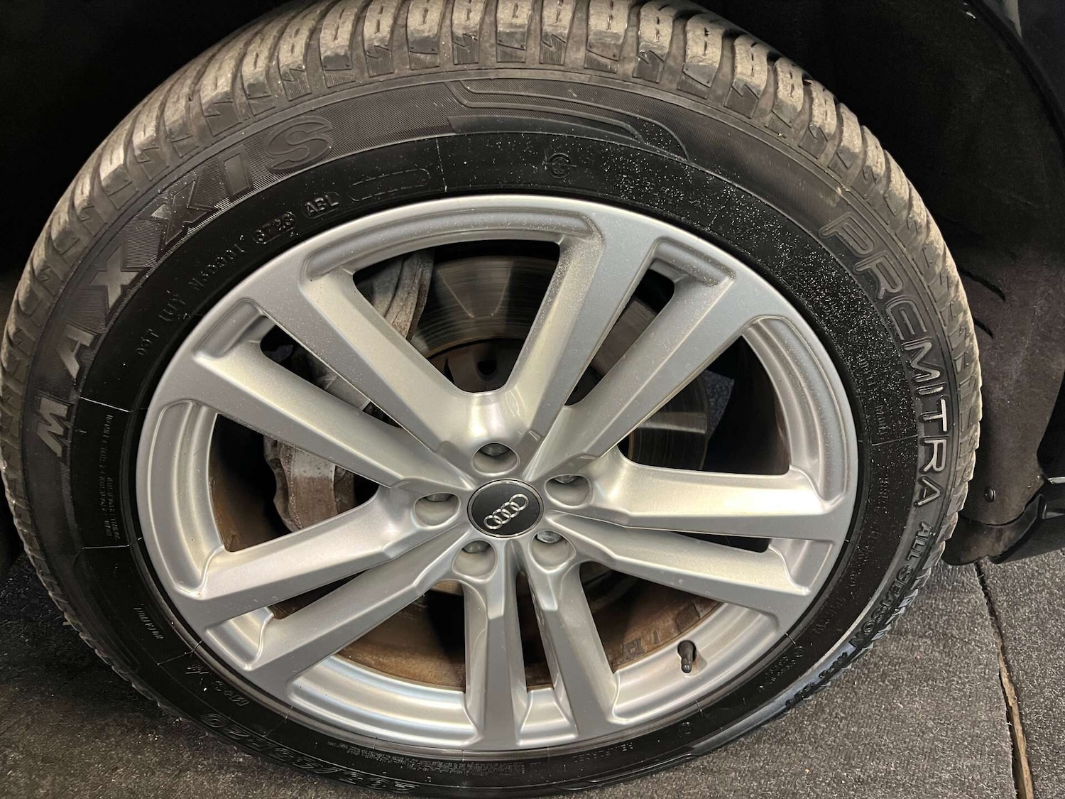 Used Audi Q7 2018 for sale - 76030120: Photo 10