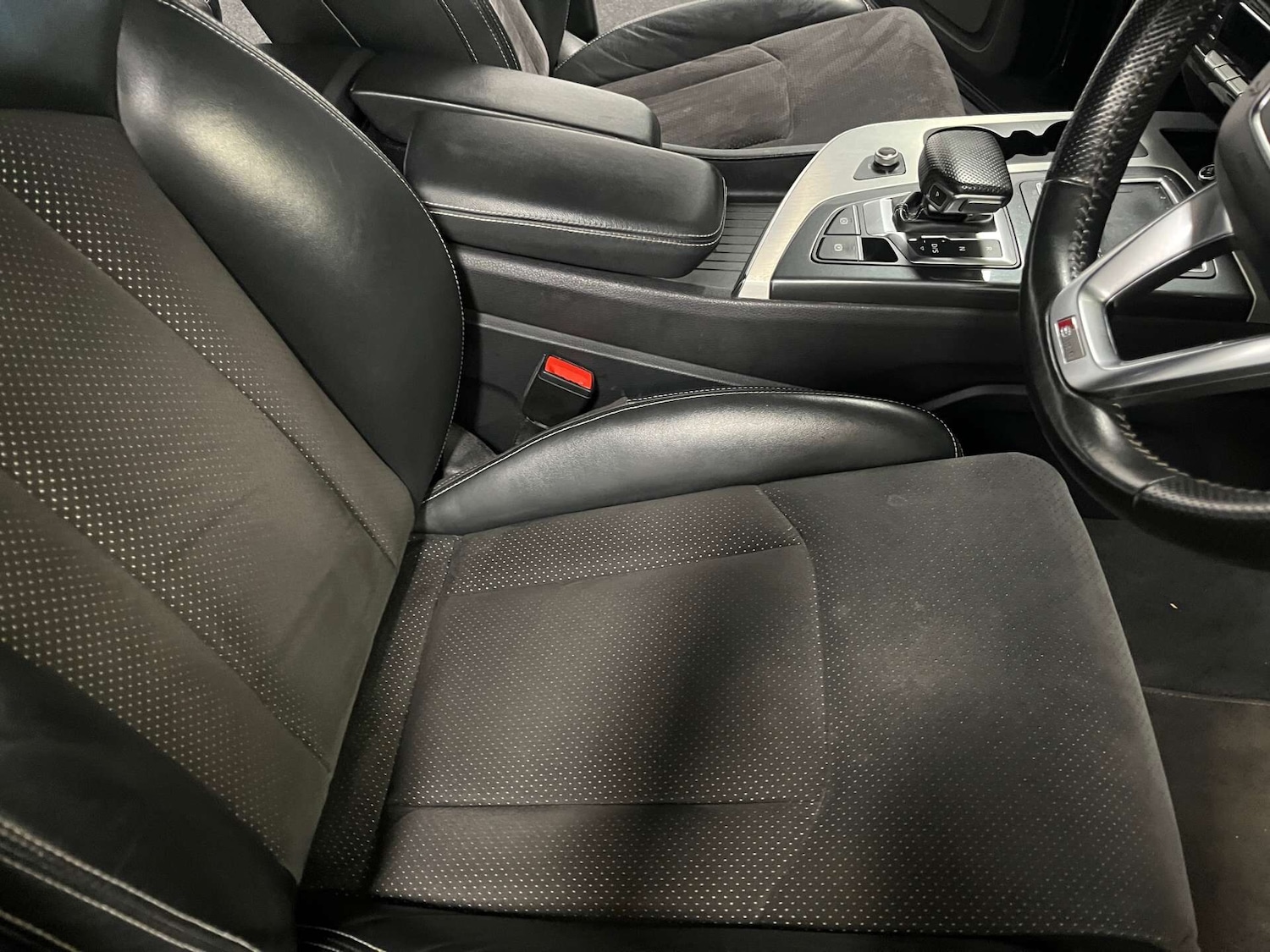 Used Audi Q7 2018 for sale - 76030120: Photo 15