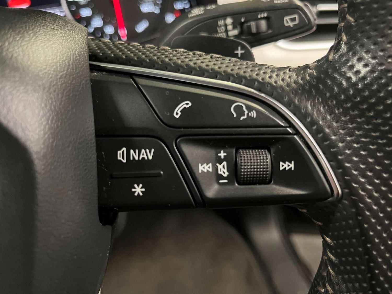 Used Audi Q7 2018 for sale - 76030120: Photo 20