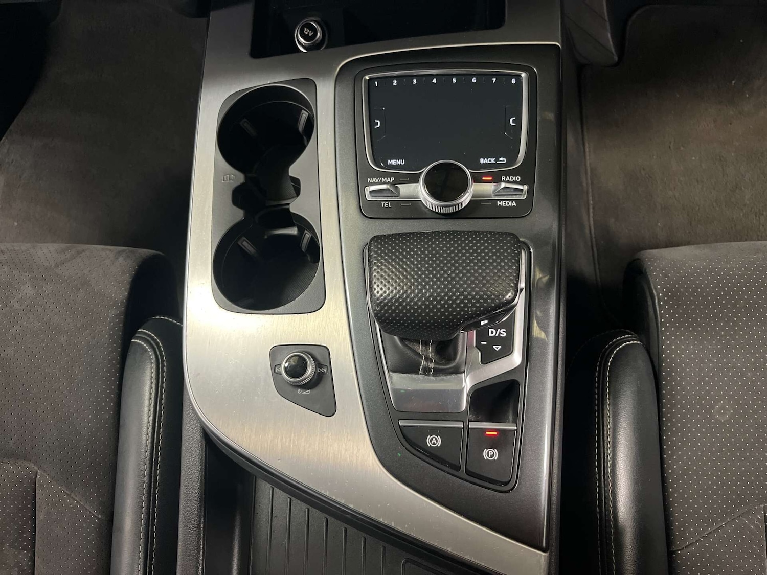 Used Audi Q7 2018 for sale - 76030120: Photo 28