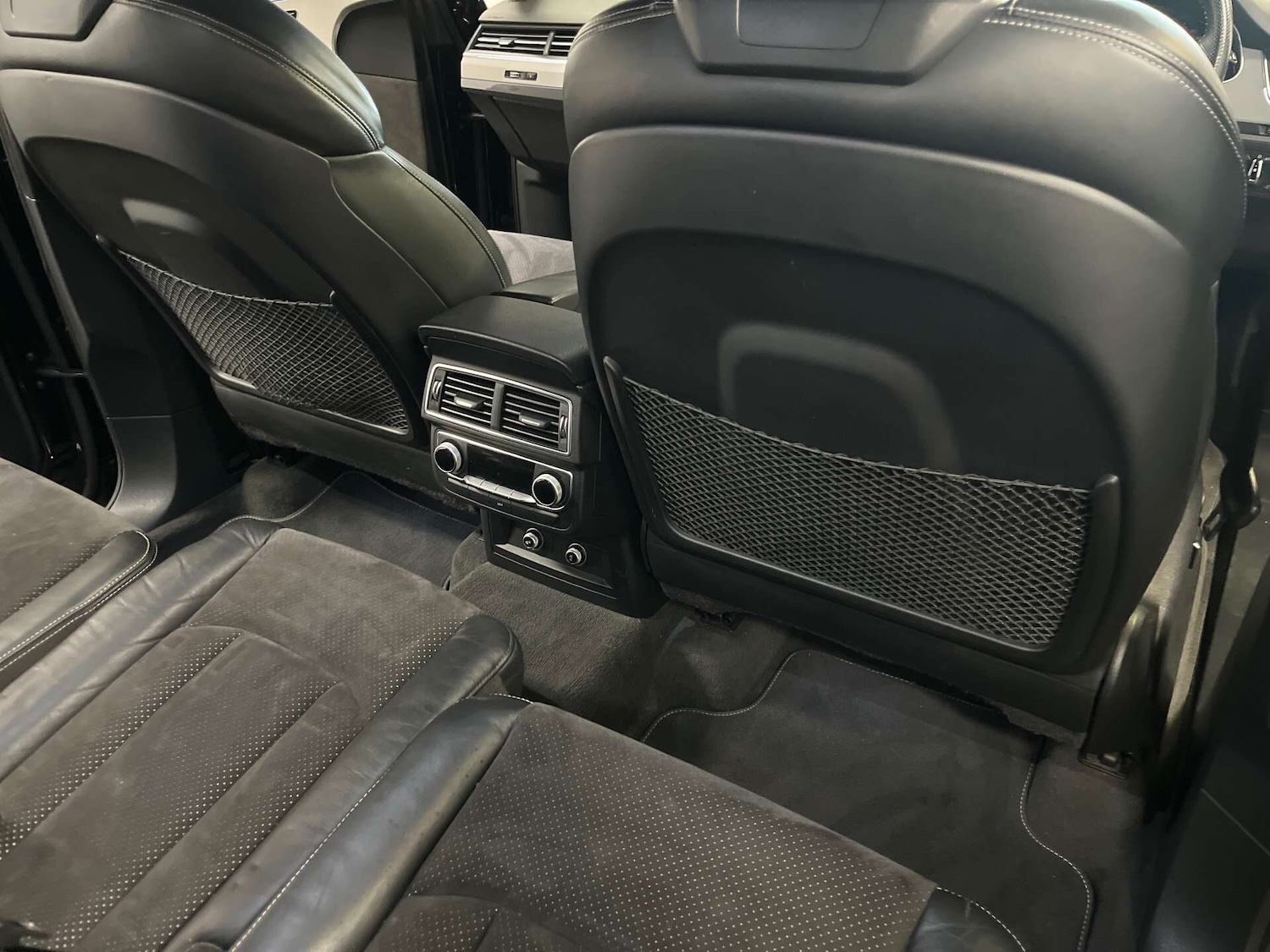 Used Audi Q7 2018 for sale - 76030120: Photo 35