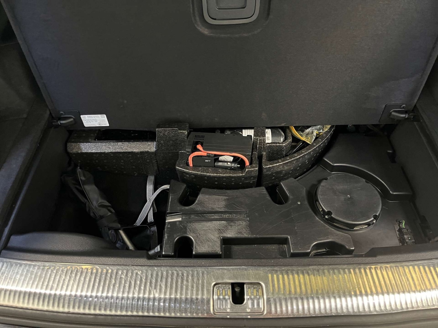 Used Audi Q7 2018 for sale - 76030120: Photo 39