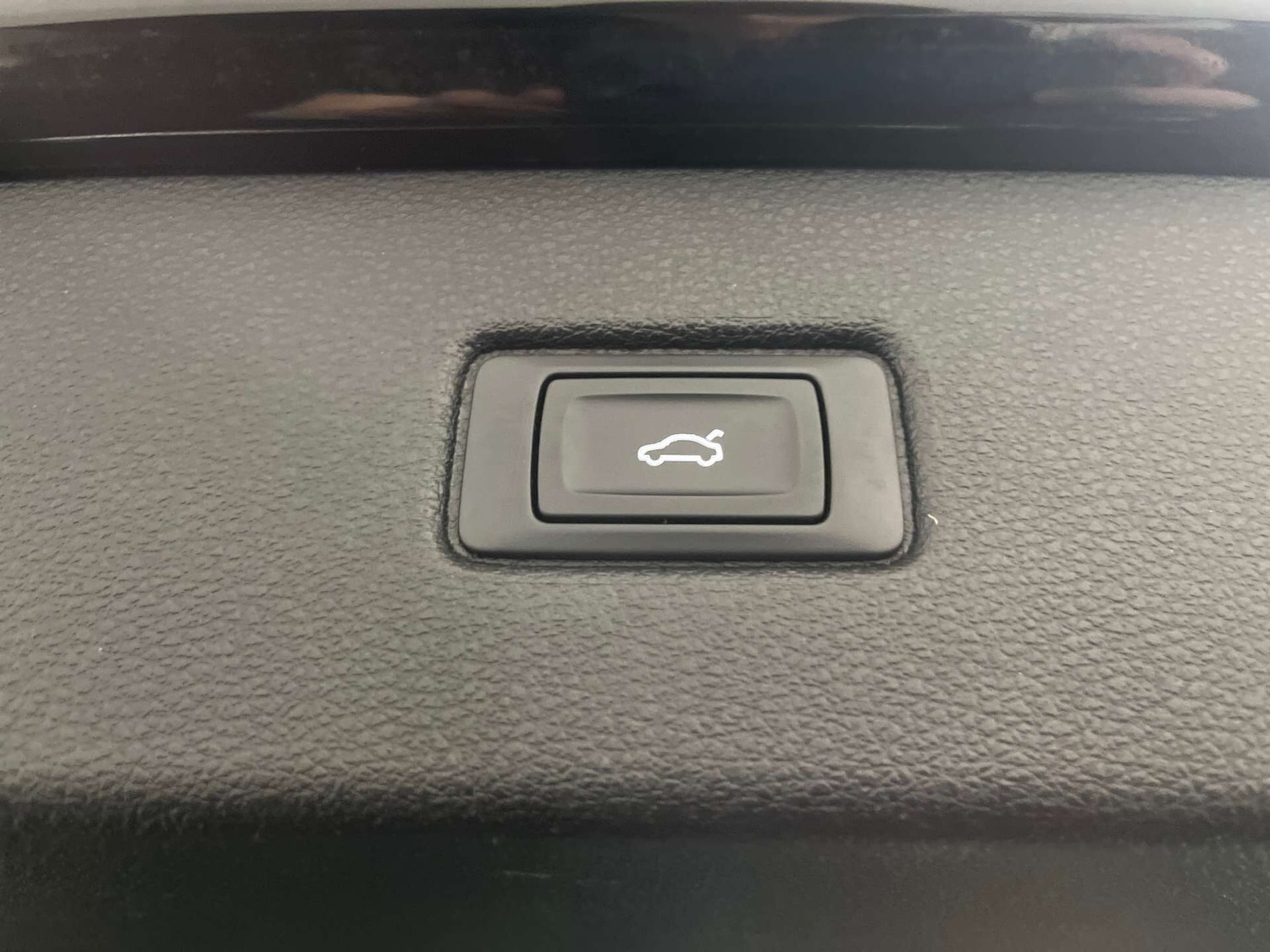 Used Audi Q7 2018 for sale - 76030120: Photo 40