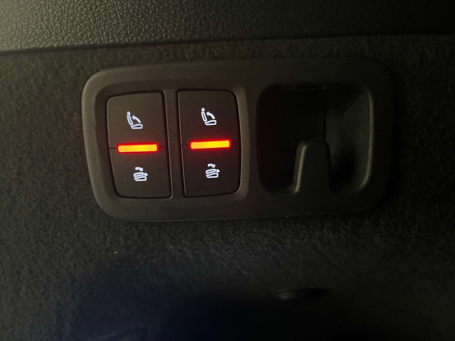 Used Audi Q7 2018 for sale - 76030120: Photo 44