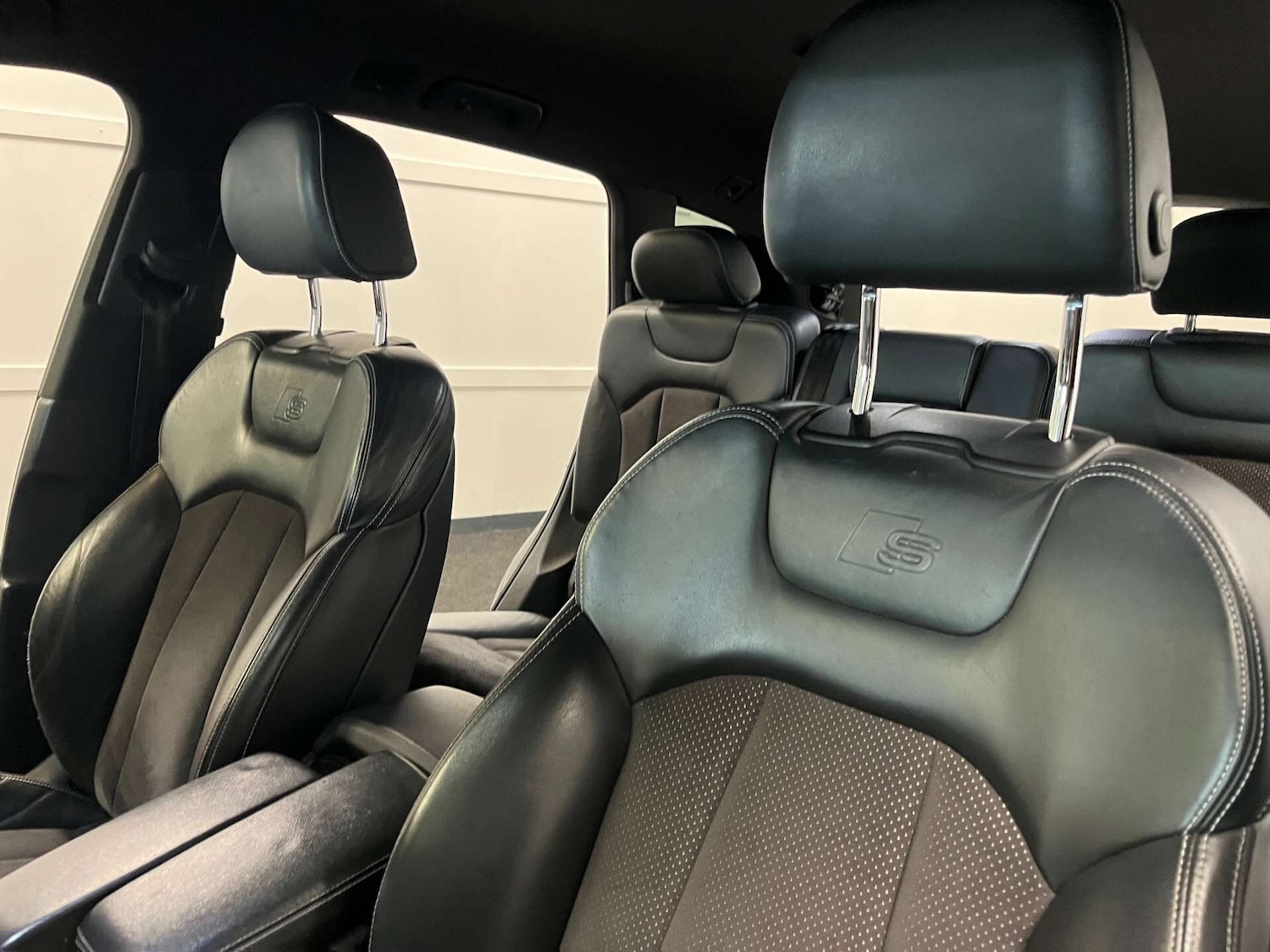 Used Audi Q7 2018 for sale - 76030120: Photo 55