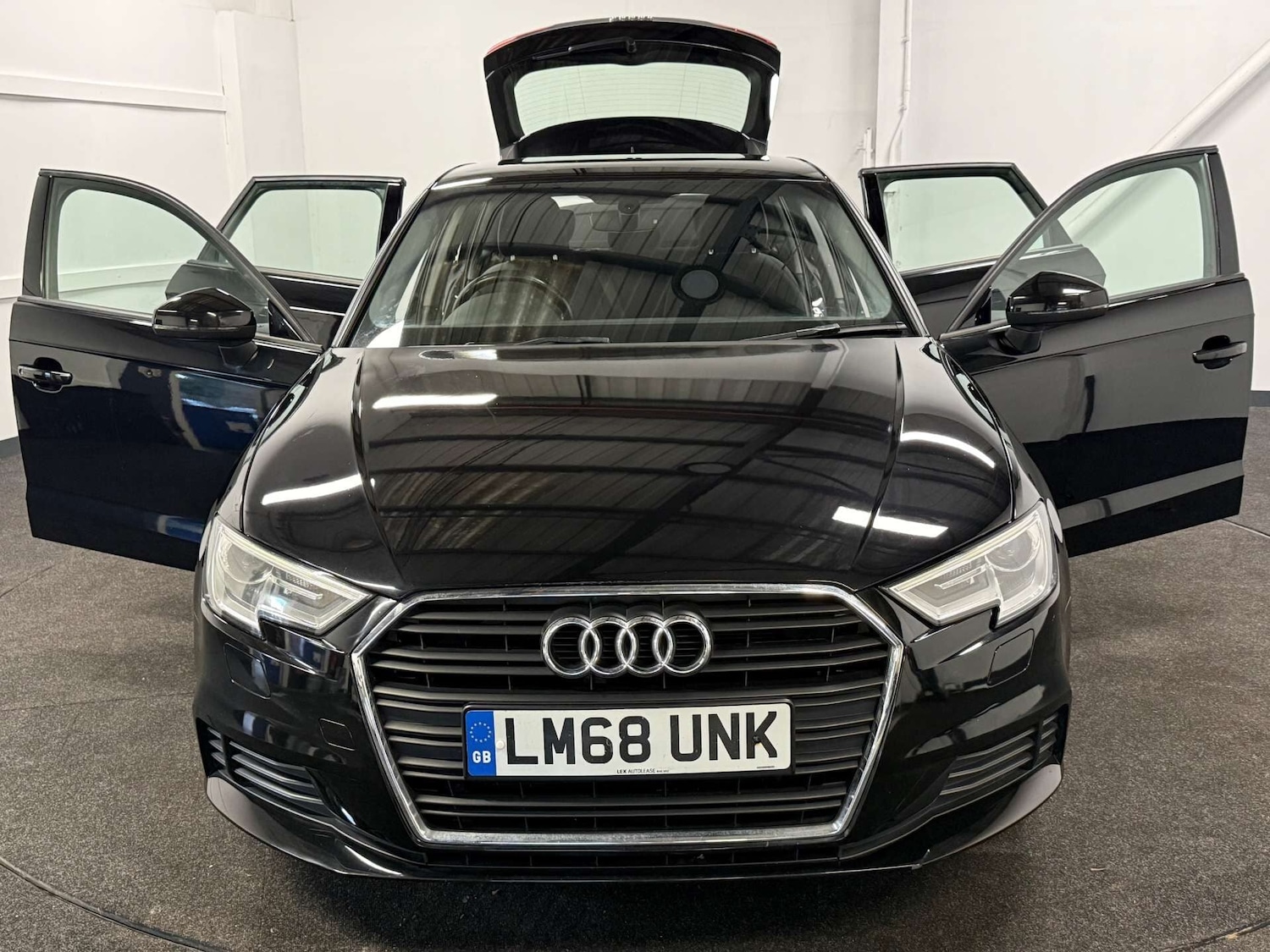 Used Audi A3 2018 for sale - 77044755: Photo 8