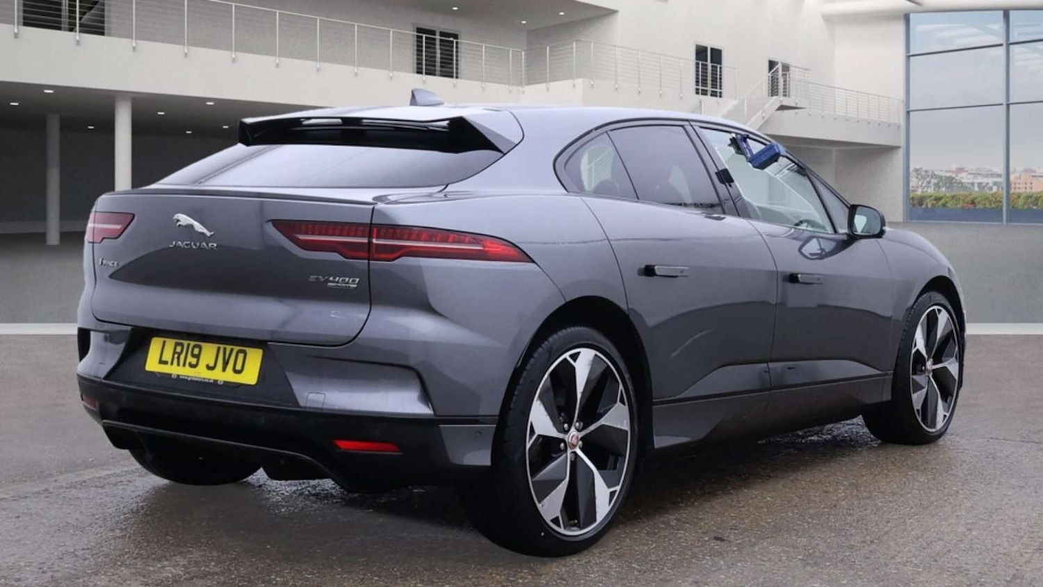 Used Jaguar I-Pace 2019 for sale - 76450453: Photo 4