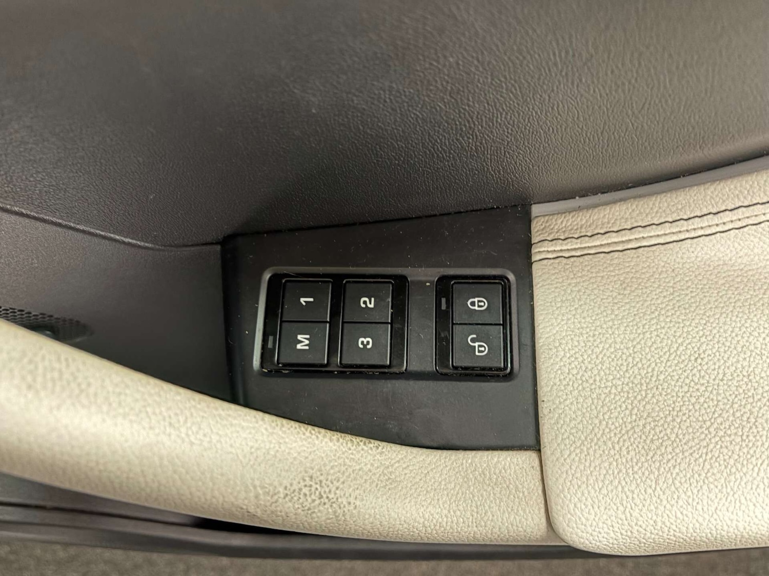 Used Jaguar F-Pace 2017 for sale - 77128997: Photo 13