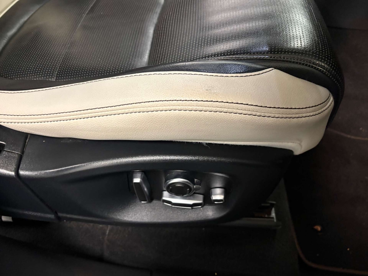 Used Jaguar F-Pace 2017 for sale - 77128997: Photo 15