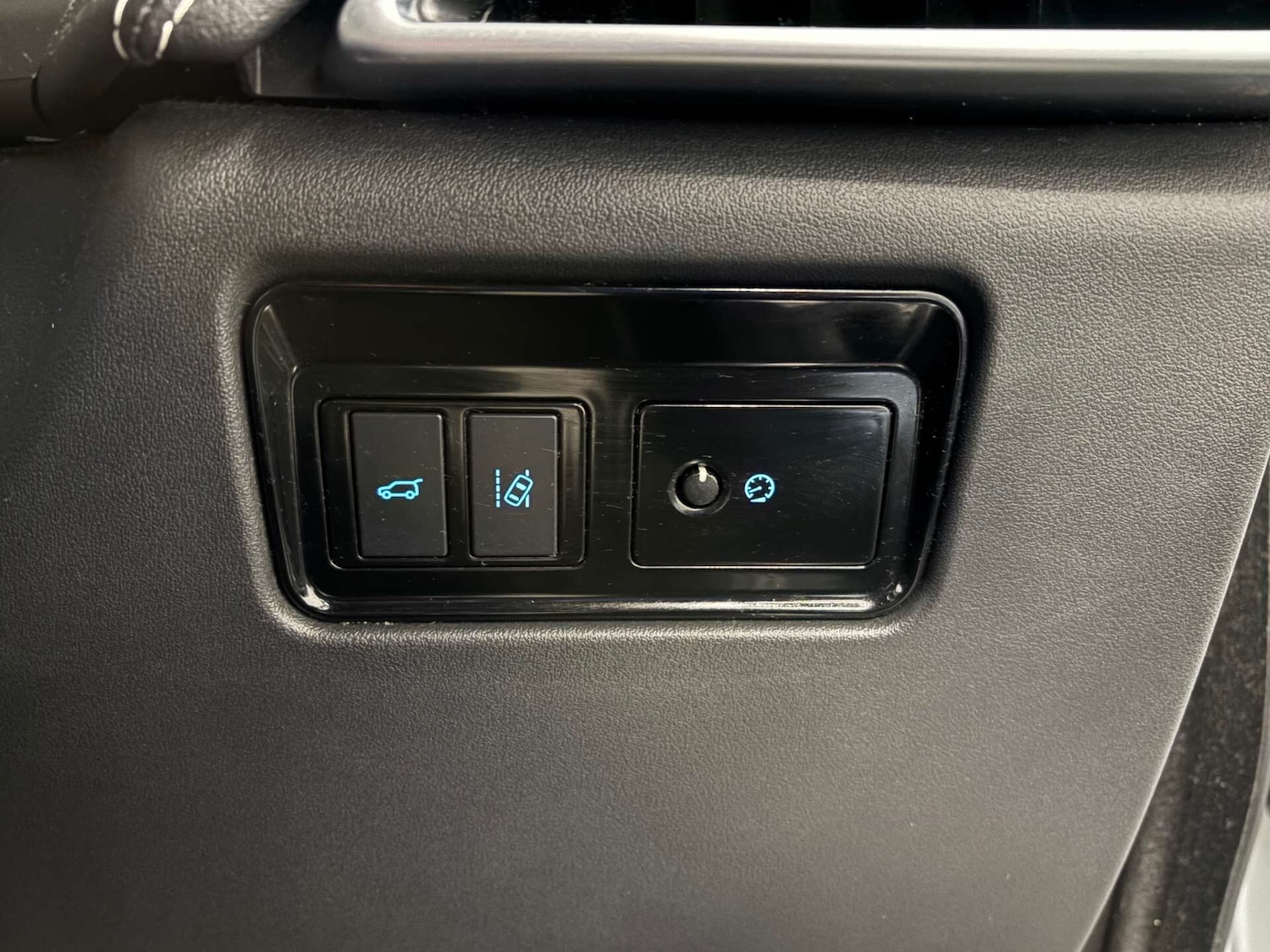 Used Jaguar F-Pace 2017 for sale - 77128997: Photo 19