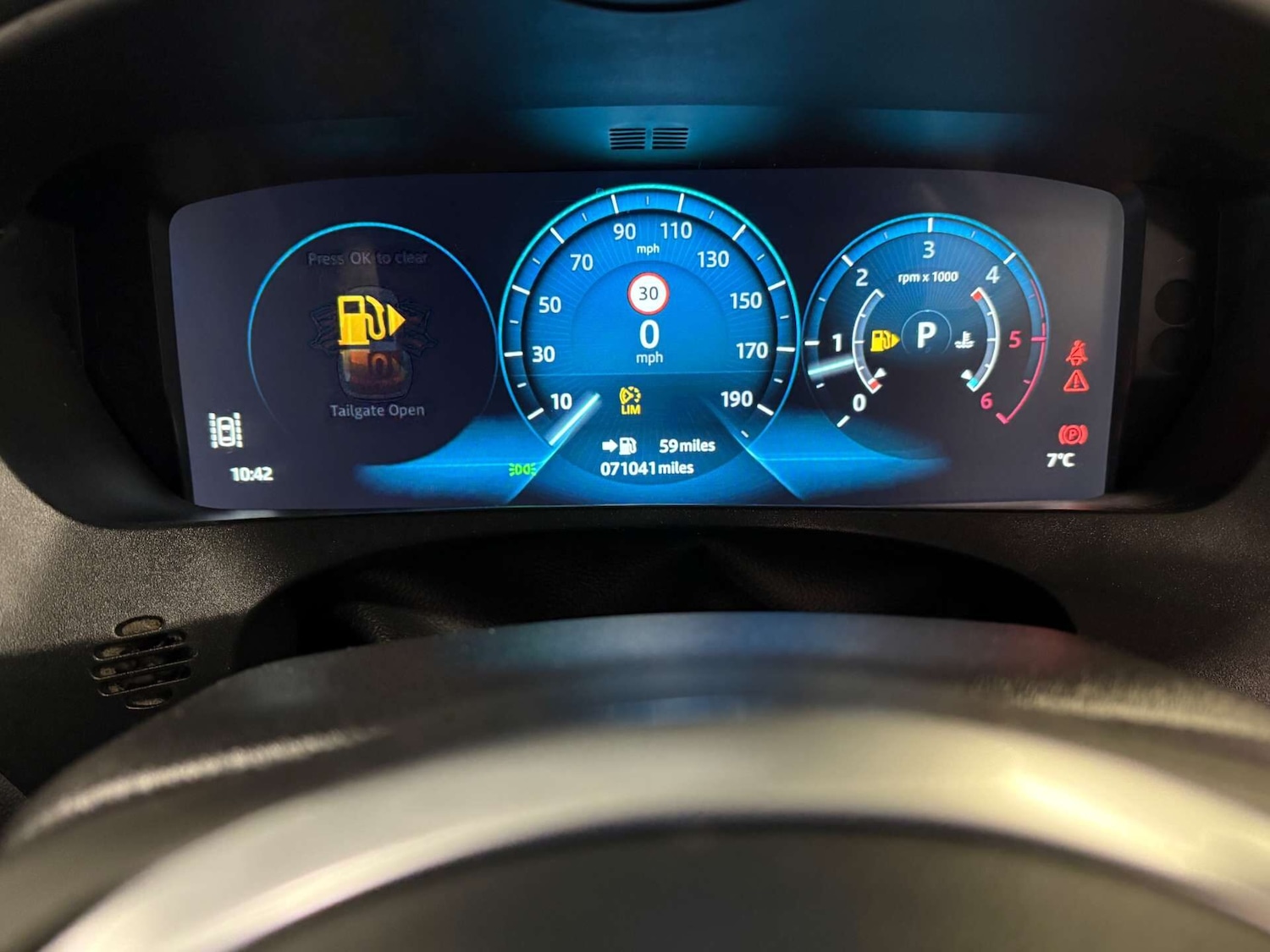 Used Jaguar F-Pace 2017 for sale - 77128997: Photo 24