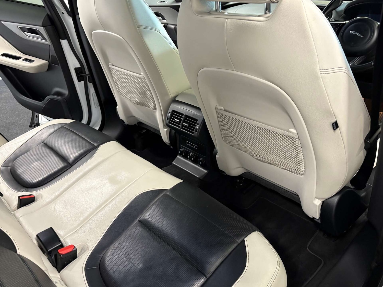 Used Jaguar F-Pace 2017 for sale - 77128997: Photo 37