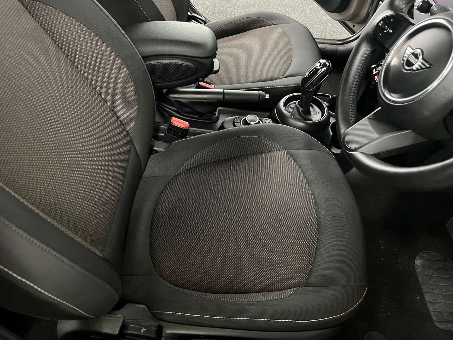 Used MINI Hatch 2022 for sale - 76541392: Photo 14