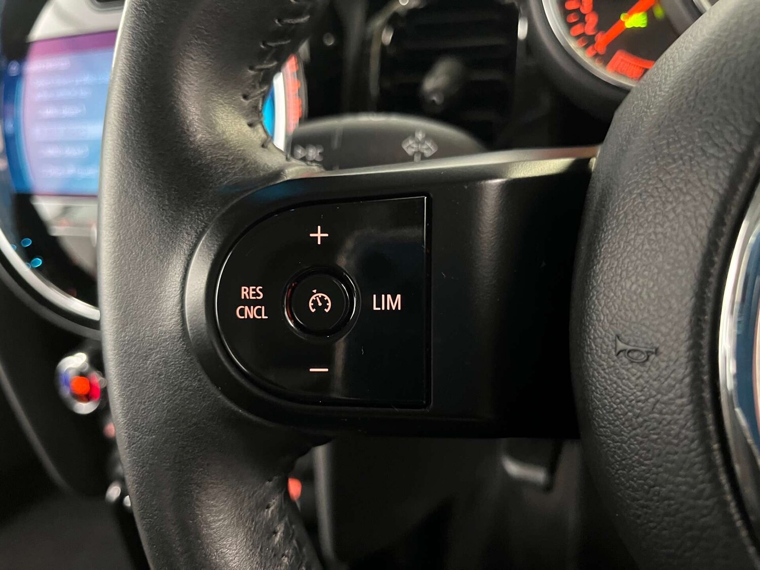 Used MINI Hatch 2022 for sale - 76541392: Photo 18