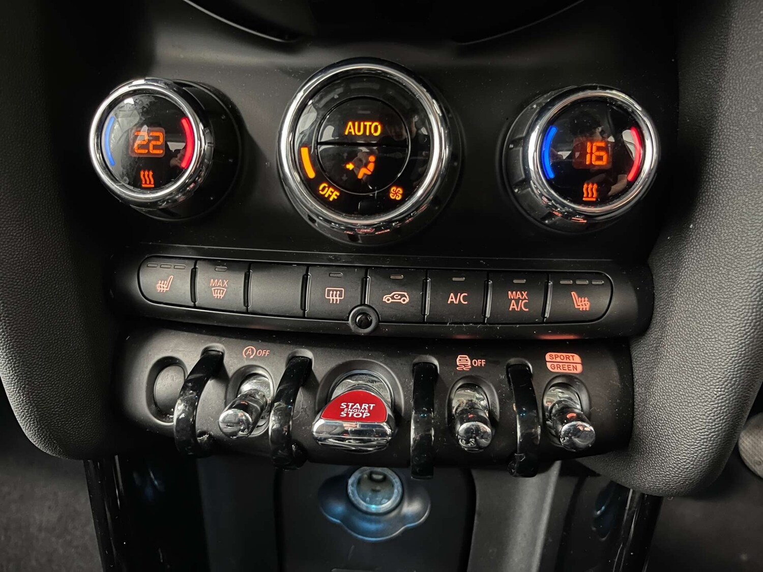 Used MINI Hatch 2022 for sale - 76541392: Photo 26