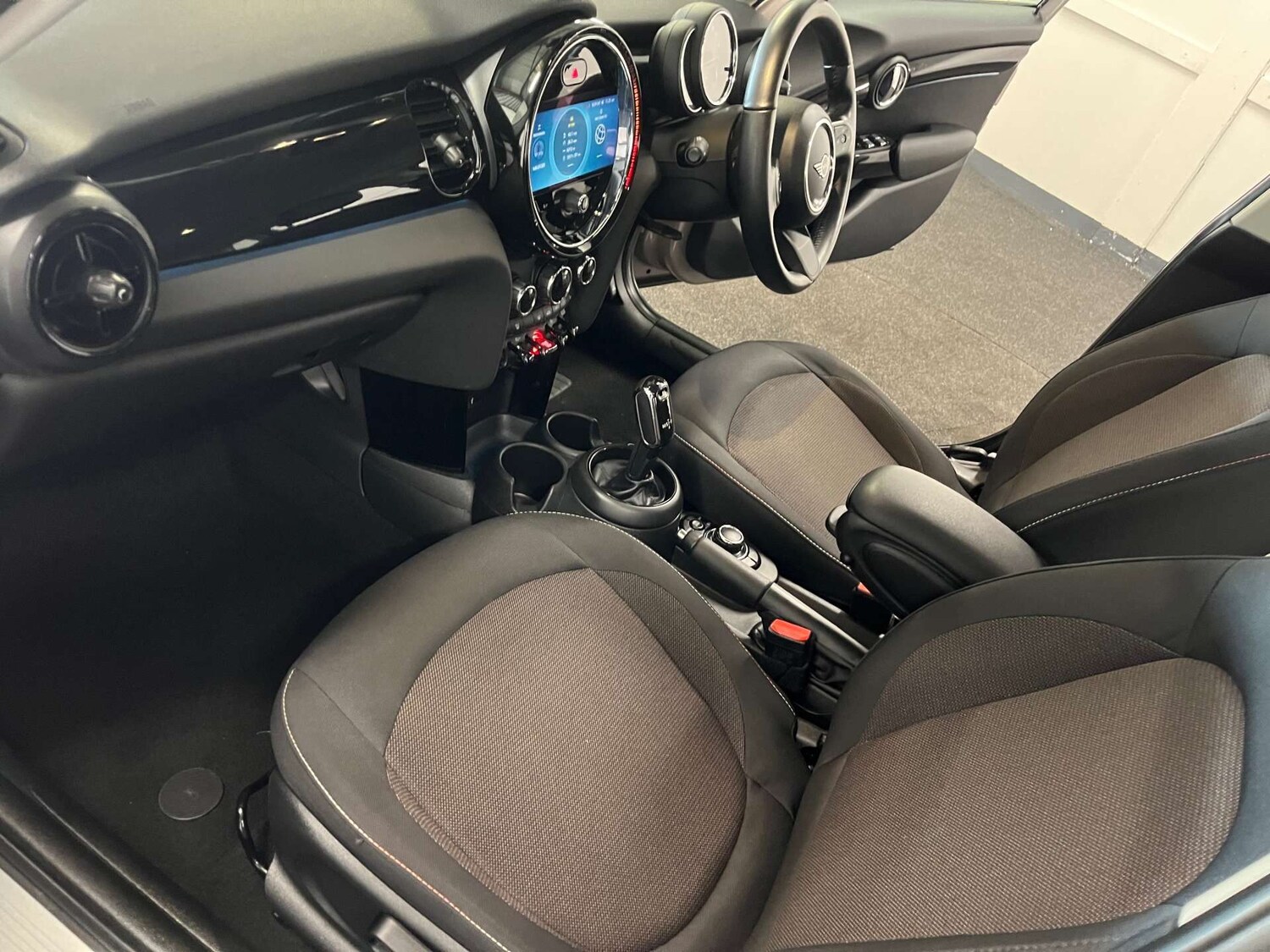 Used MINI Hatch 2022 for sale - 76541392: Photo 51