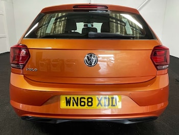Used Volkswagen Polo 2018 for sale - 78381111: Photo