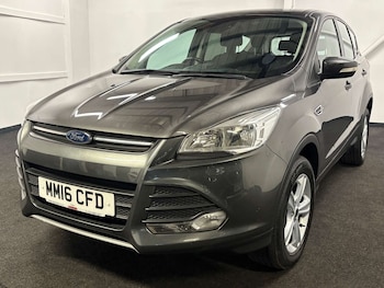 Used Ford Kuga 2016 for sale - 77463022: Photo